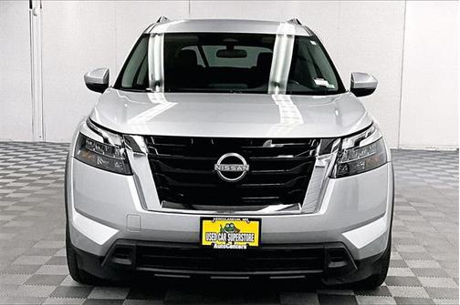 2024 Nissan Pathfinder SV 4WD