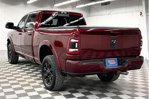 2022 RAM 3500 Limited Crew Cab 4x4 6'4' Box