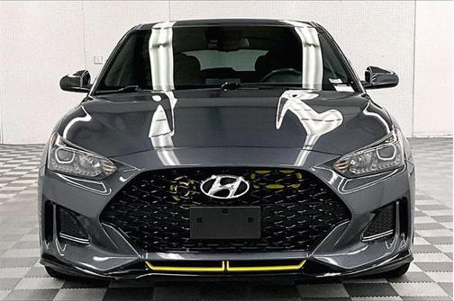 2020 Hyundai Veloster Base