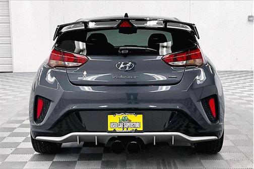 2020 Hyundai Veloster Base