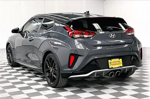 2020 Hyundai Veloster Base