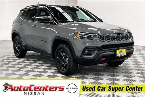 Sting-Gray Clearcoat 2024 Jeep Compass Trailhawk