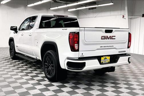 2022 GMC Sierra 1500 Elevation