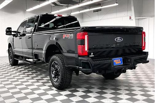 2024 Ford F-350 Lariat