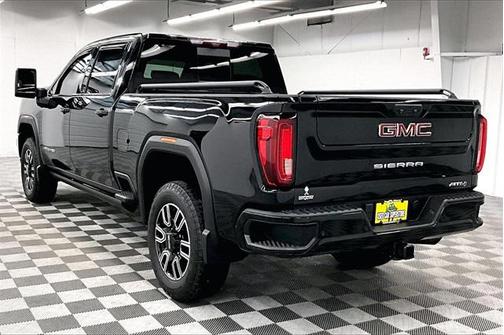 2021 GMC Sierra 2500 AT4