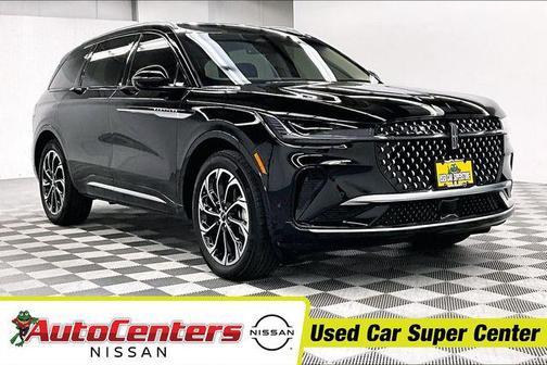 Infinite Black Metallic Clearcoat 2024 Lincoln Nautilus Reserve
