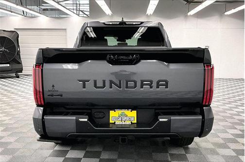 2024 Toyota Tundra Platinum