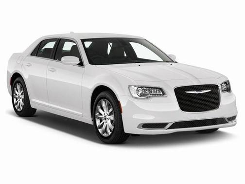 2023 Chrysler 300 Touring