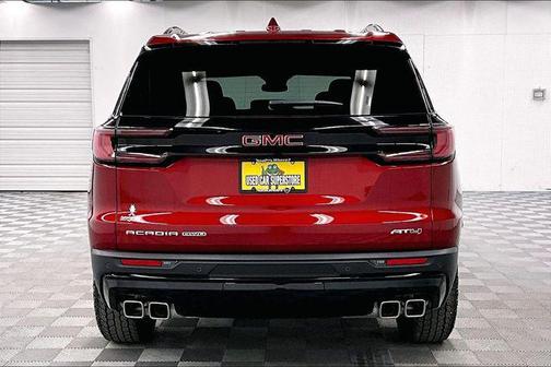 2025 GMC Acadia AWD AT4