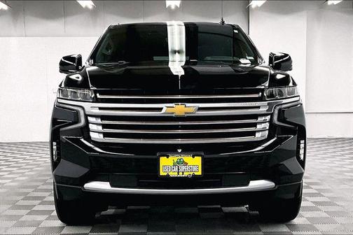 Black 2023 Chevrolet Suburban 4WD High Country