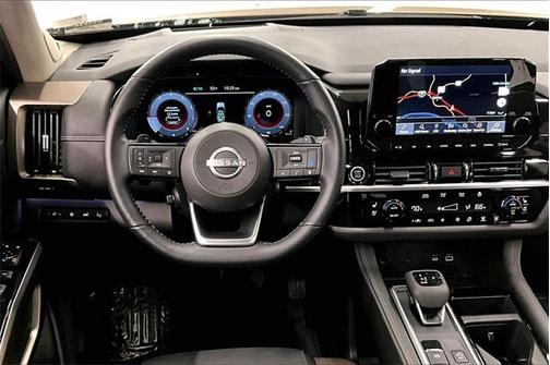 2024 Nissan Pathfinder Platinum 4WD