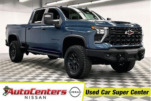 2024 Chevrolet Silverado 2500 4WD Crew Cab Standard Bed ZR2