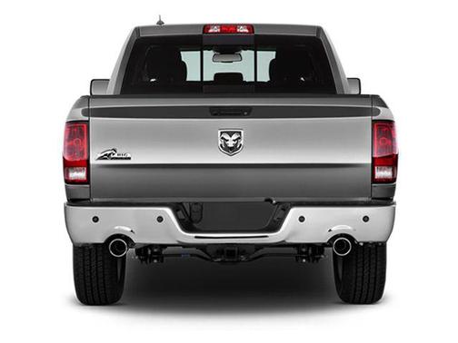 Maximum Steel Metallic Clearcoat 2017 RAM 1500 SLT
