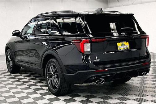 Agate Black Metallic 2025 Ford Explorer ST