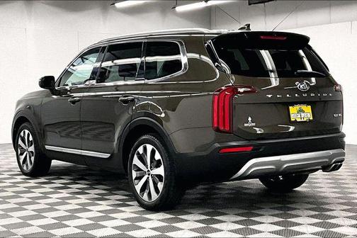 Dark Moss 2020 Kia Telluride EX