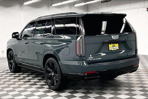 2025 Cadillac Escalade Sport