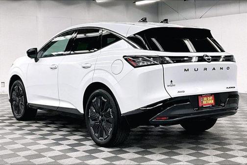 Everest White Pearl Tricoat 2026 Nissan Murano Platinum