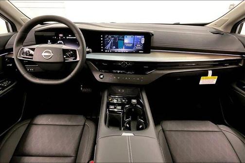 Everest White Pearl Tricoat 2026 Nissan Murano Platinum