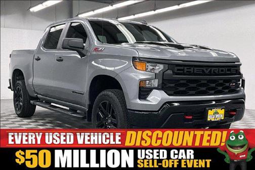 Sterling Gray Metallic 2024 Chevrolet Silverado 1500 Custom Trail Boss