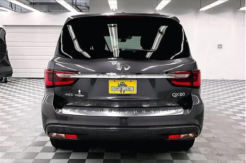 2024 INFINITI QX80 SENSORY AWD