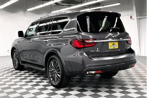 2024 INFINITI QX80 SENSORY AWD