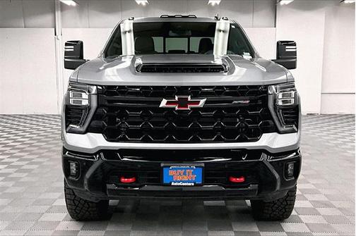2025 Chevrolet Silverado 2500 4WD Crew Cab Standard Bed ZR2
