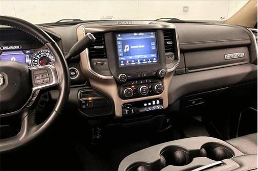 2020 RAM 2500 Laramie Crew Cab 4X4 6'4' Box