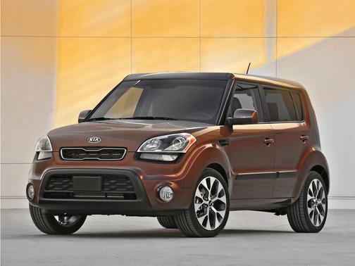 Clear White 2013 Kia Soul Base