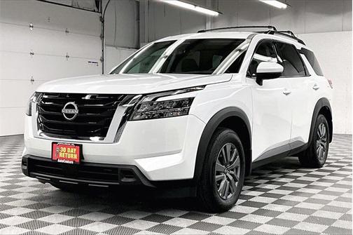 2025 Nissan Pathfinder SV FWD