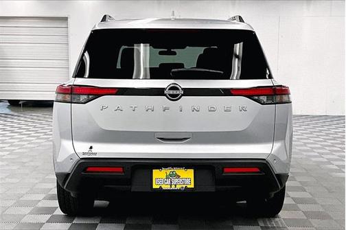 2025 Nissan Pathfinder SV FWD