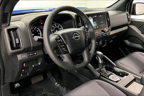 Bluestone Pearl 2026 Nissan Frontier SV