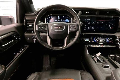 2024 GMC Sierra 2500 AT4