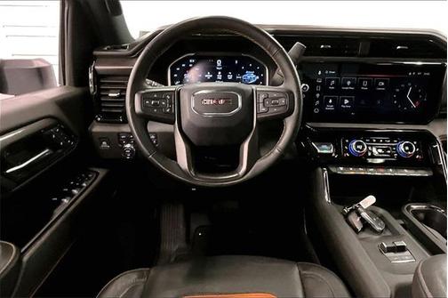 2024 GMC Sierra 2500 AT4