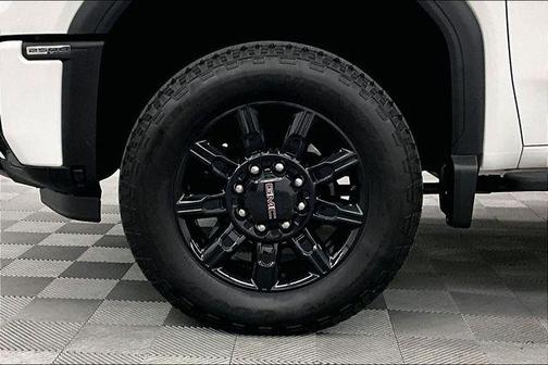 2024 GMC Sierra 2500 AT4