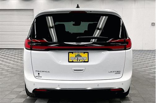 2024 Chrysler Pacifica Limited