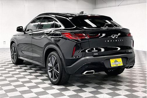 2024 INFINITI QX55 LUXE