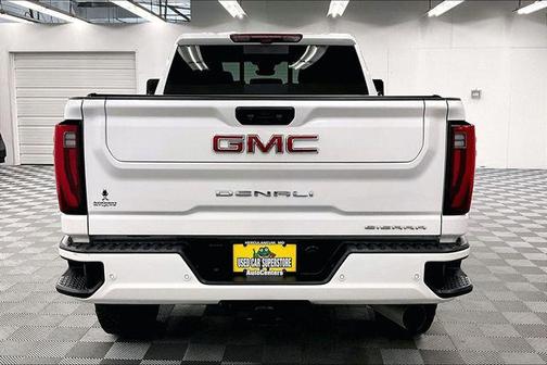 2024 GMC Sierra 2500 Denali