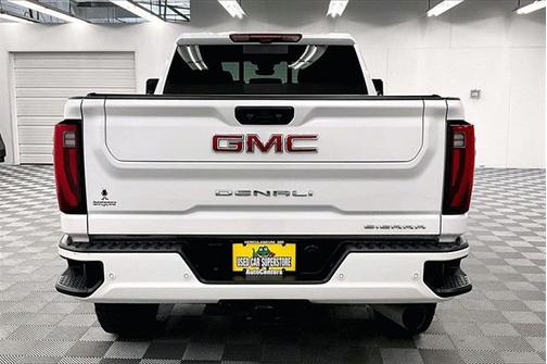 2024 GMC Sierra 2500 Denali