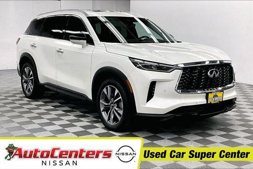 Majestic White 2024 INFINITI QX60 Luxe