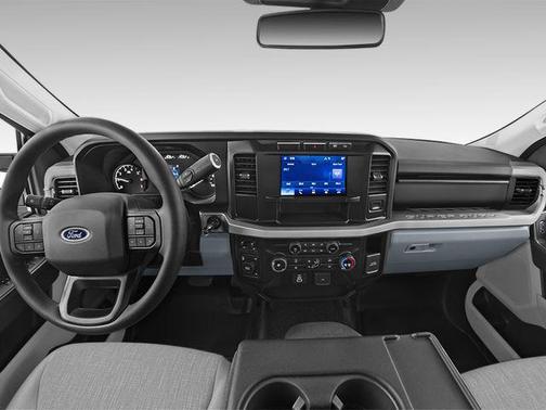 Oxford White 2023 Ford F-250 XLT