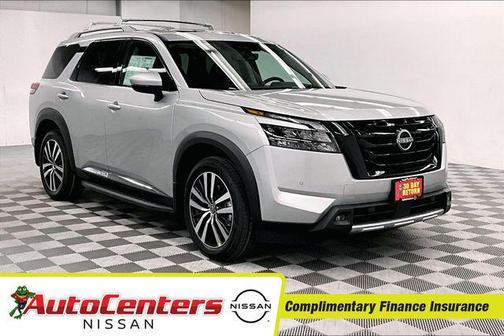 2025 Nissan Pathfinder Platinum 4WD