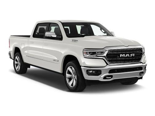 Ivory White Tri-Coat Pearlcoat 2025 RAM 1500 Longhorn
