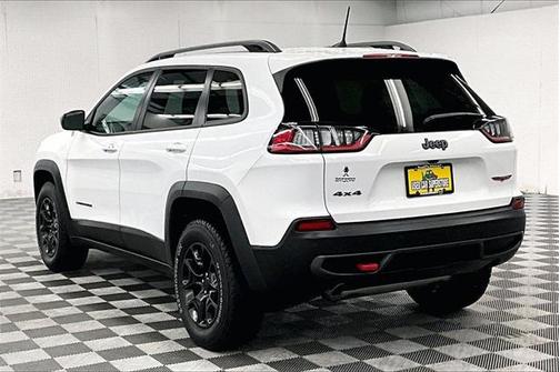 2021 Jeep Cherokee Trailhawk