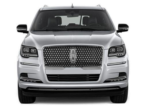 Pristine White Metallic Tri-Coat 2025 Lincoln Navigator Reserve