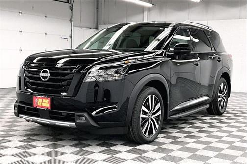 2025 Nissan Pathfinder Platinum 4WD