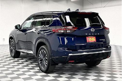 2025 Nissan Rogue Platinum