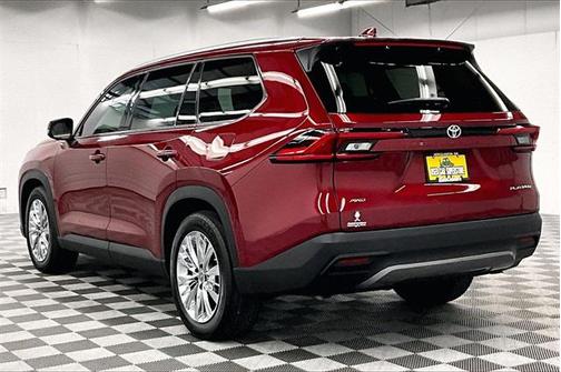 2024 Toyota Grand Highlander Platinum