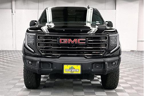 2023 GMC Sierra 1500 AT4X