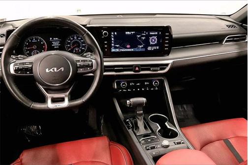 2024 Kia K5 GT-Line