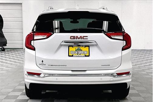 2022 GMC Terrain Denali